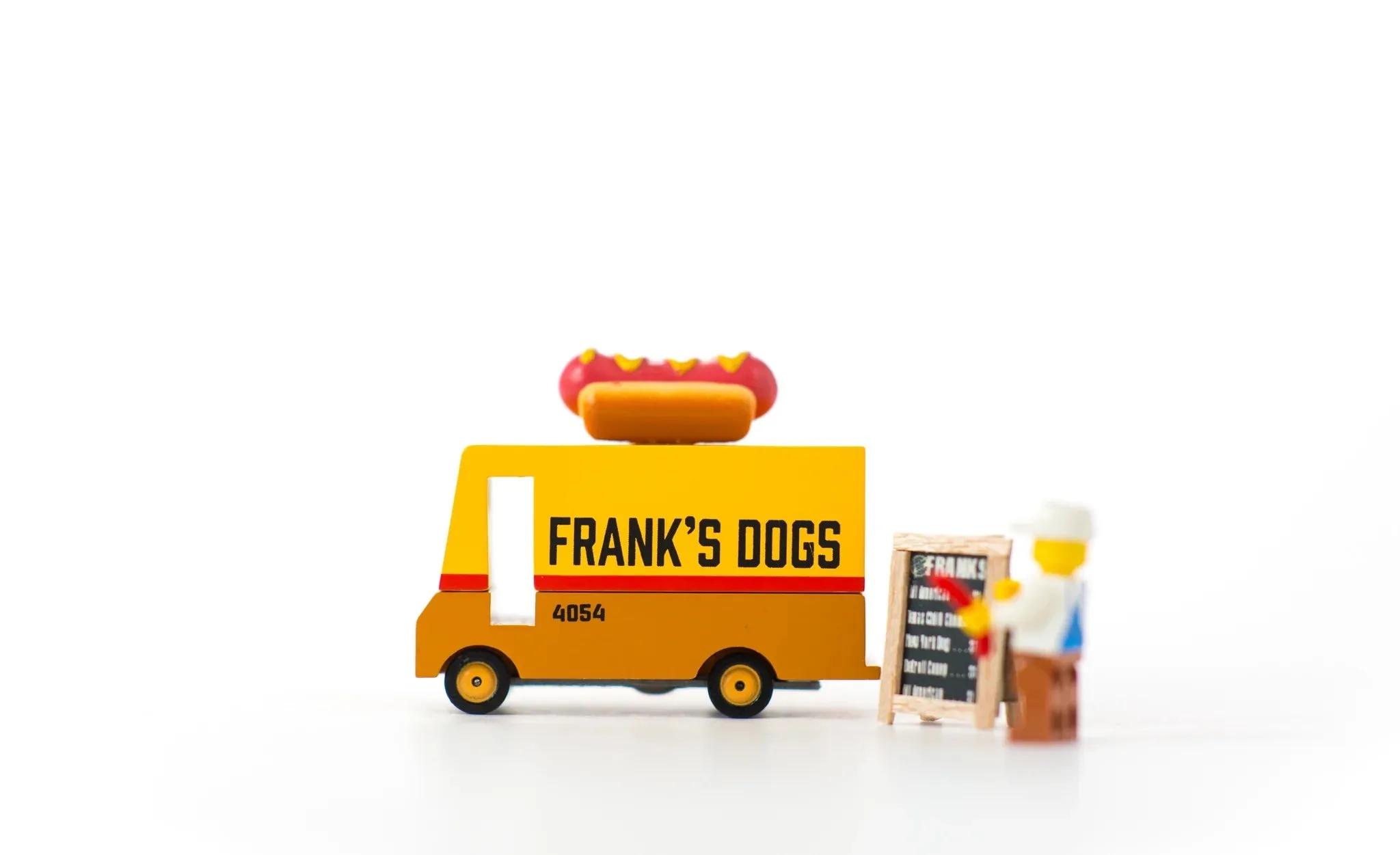 Candyvan (Hot Dog)
