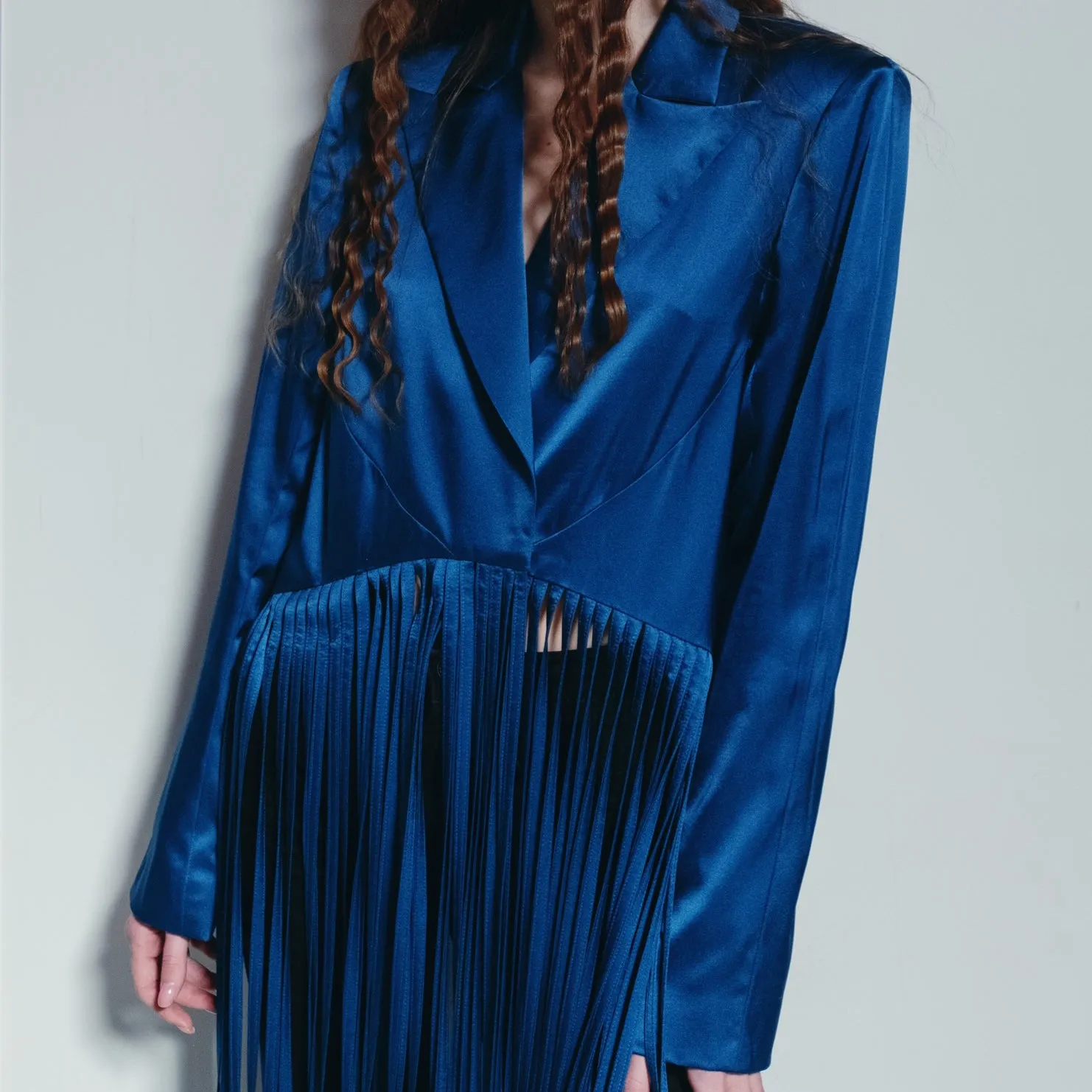 Cropped fringe jacket