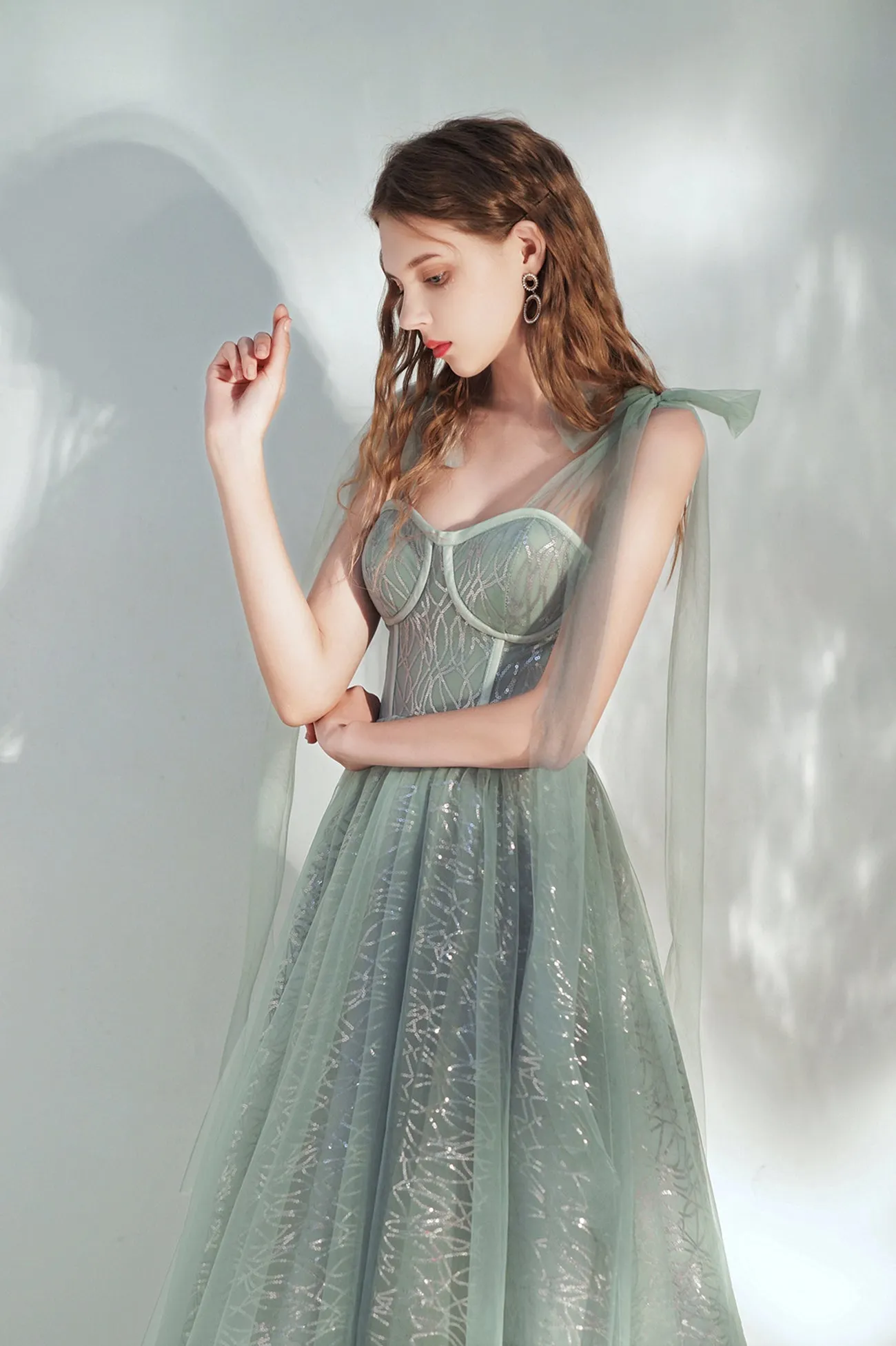 Cute Tulle Short Prom Dress with Sequins, A-Line Homecoming Party Dress
