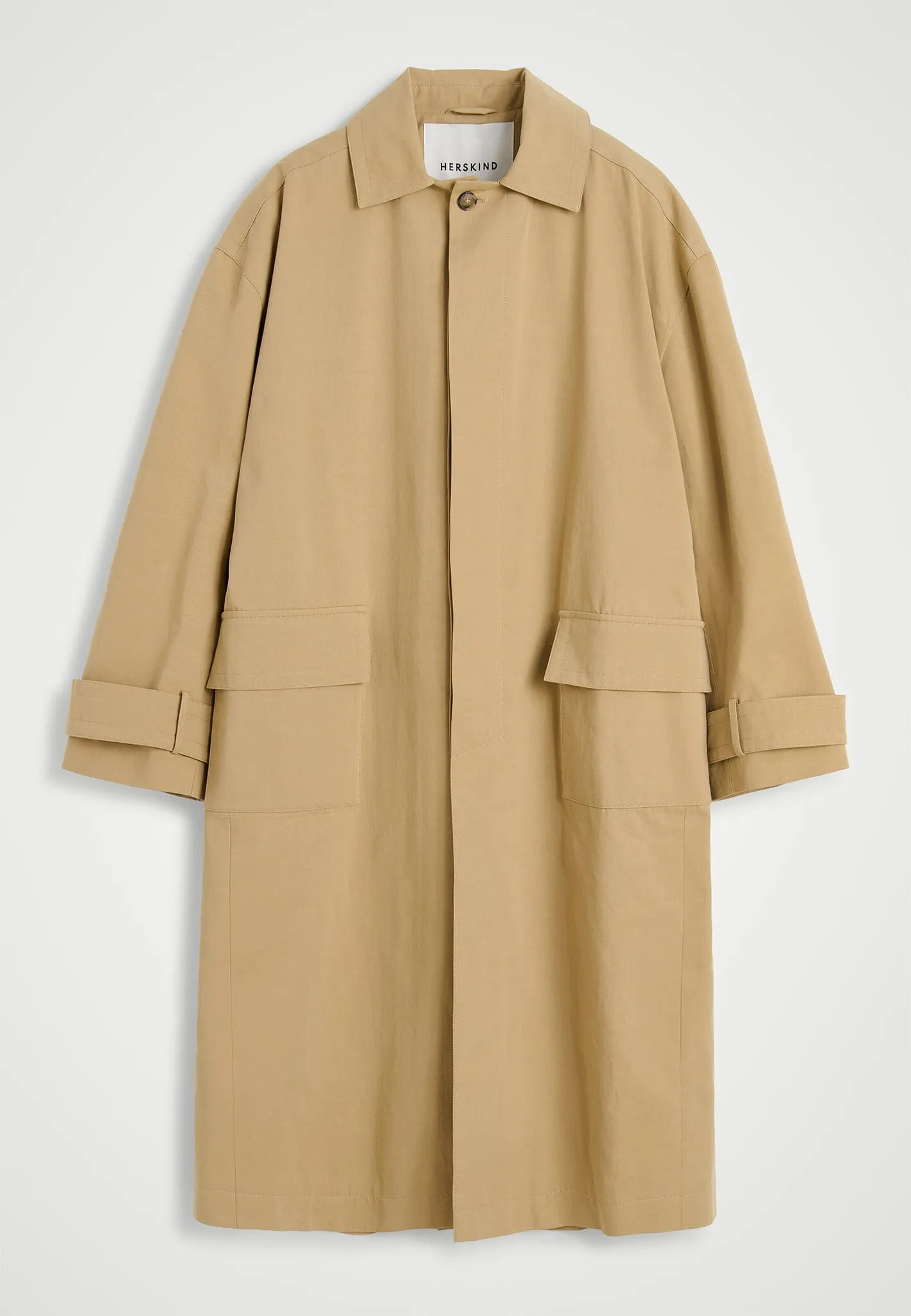 KYLIE TRENCH IN SAHARA