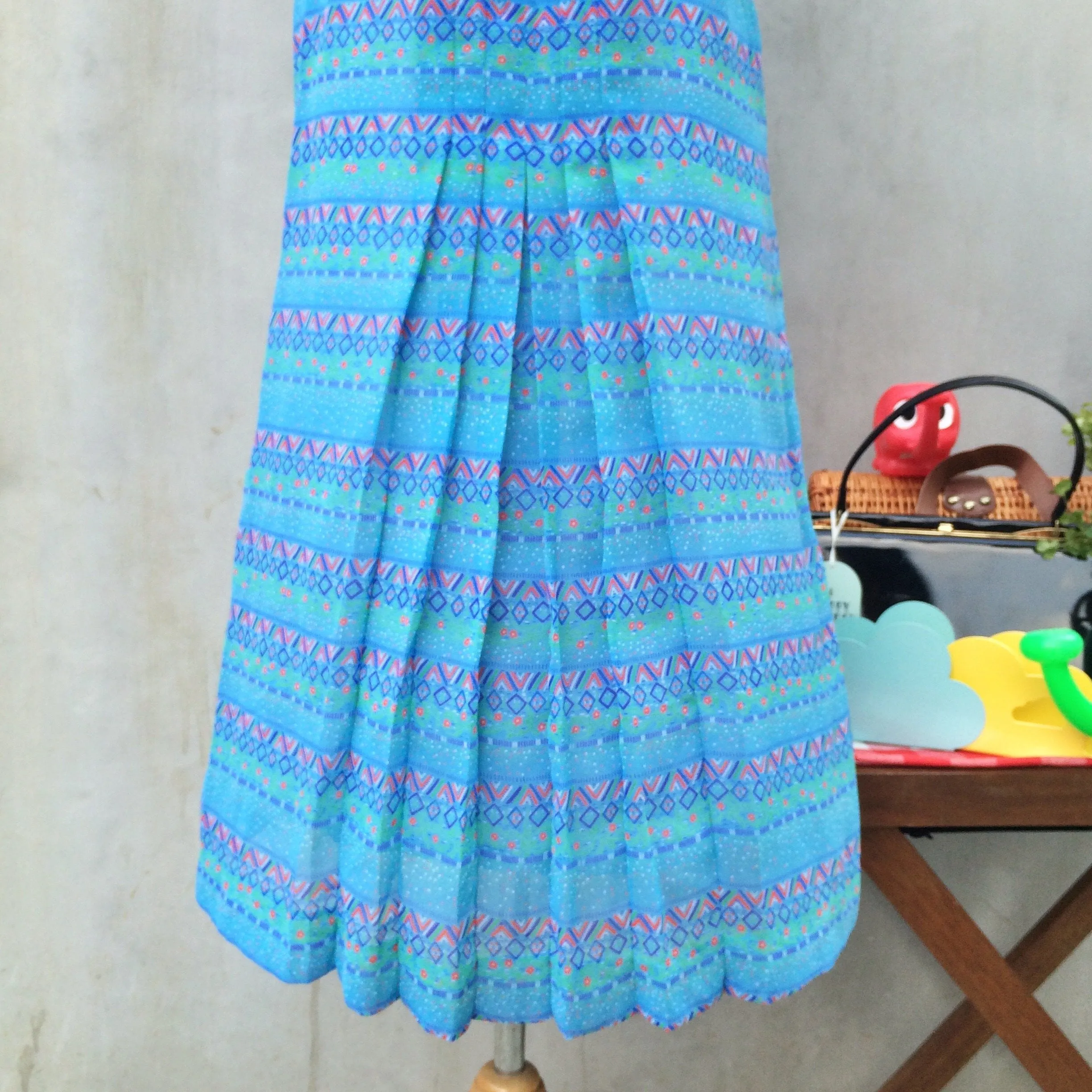 SALE! | Patty Cakes | Vintage 1940s polka dot and zig zag print Day Dress