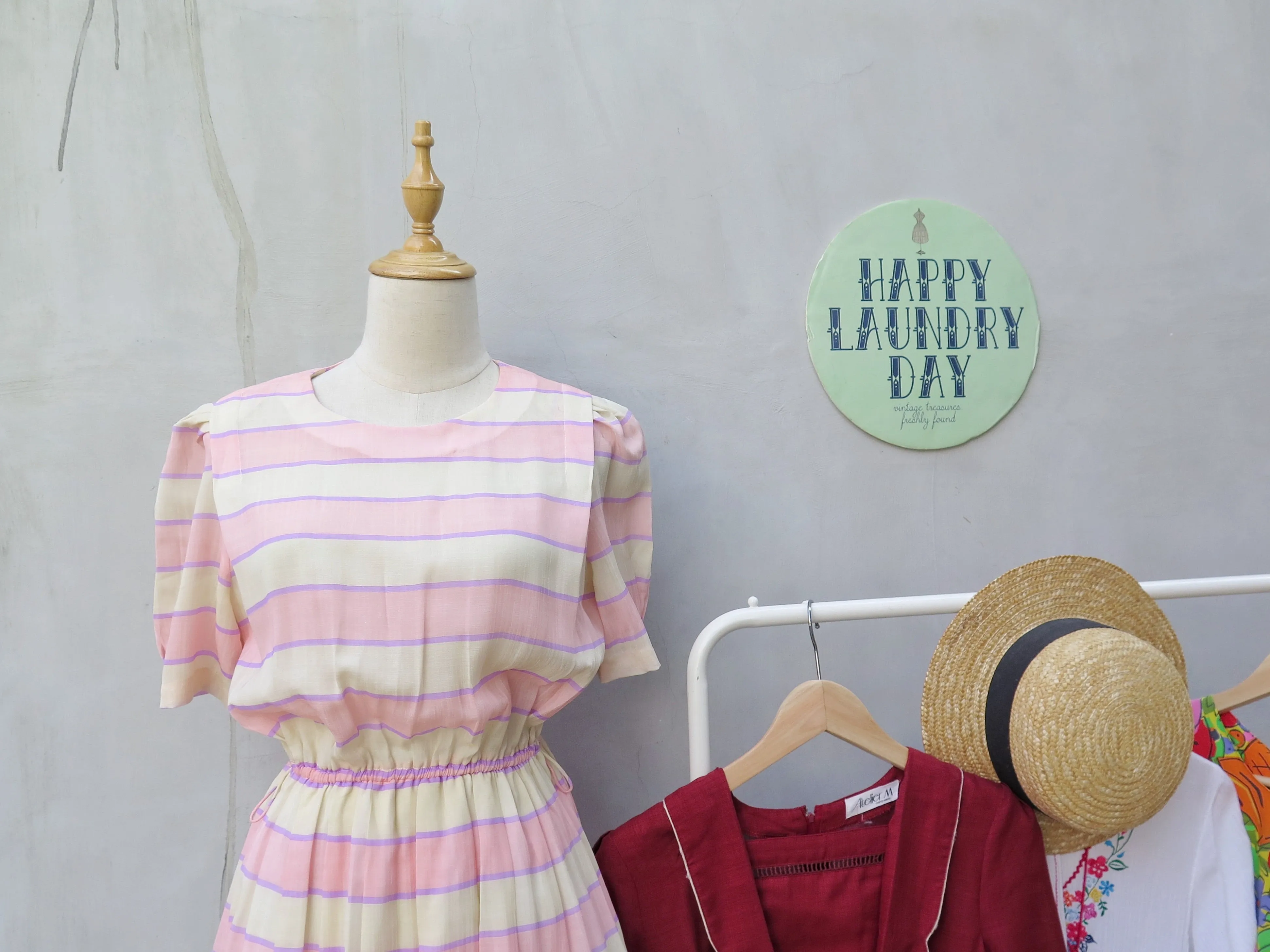 Valentina | Vintage 1960s 1970s Pink yellow pastel stripes dress