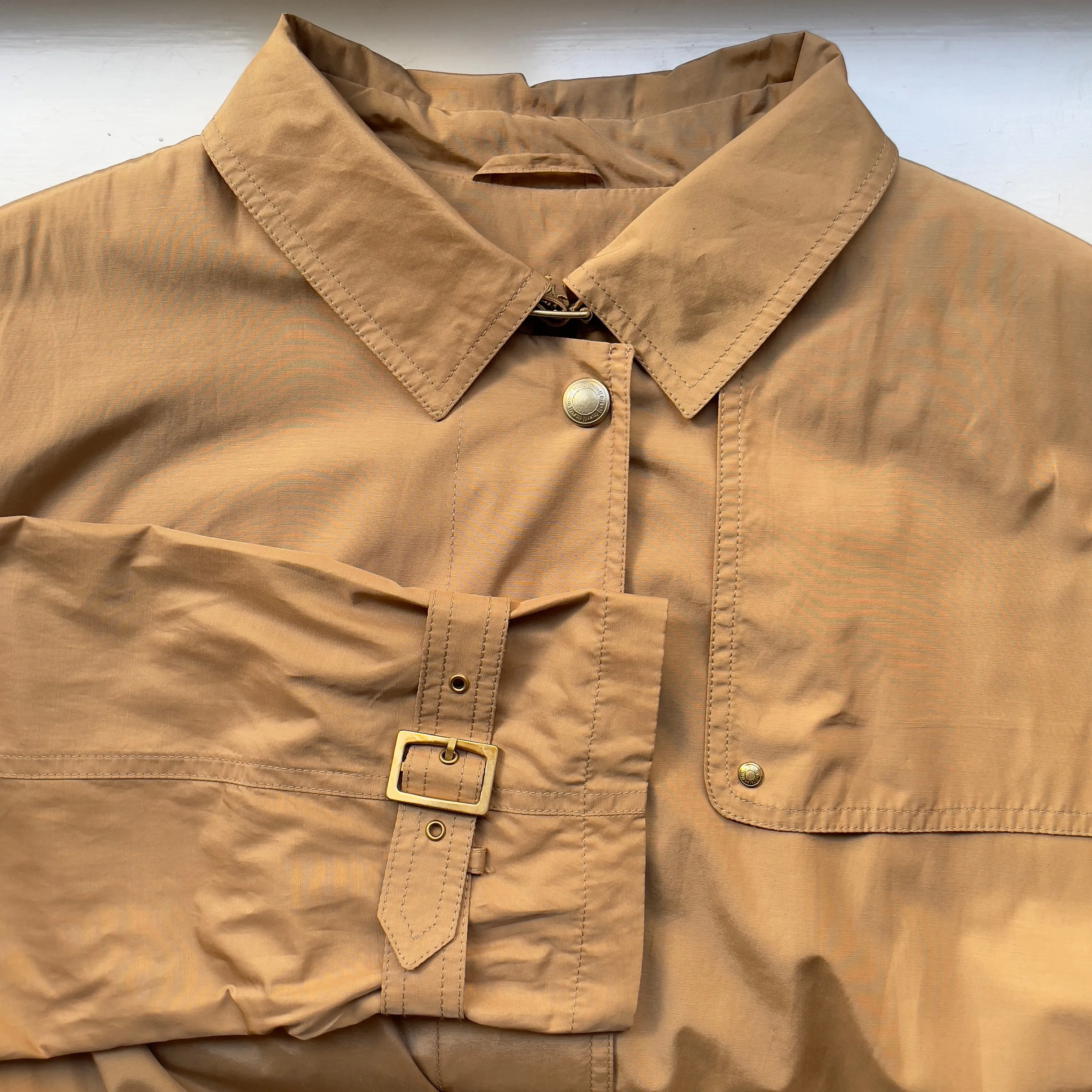 Vintage Beige Trenchcoat - DinoModa