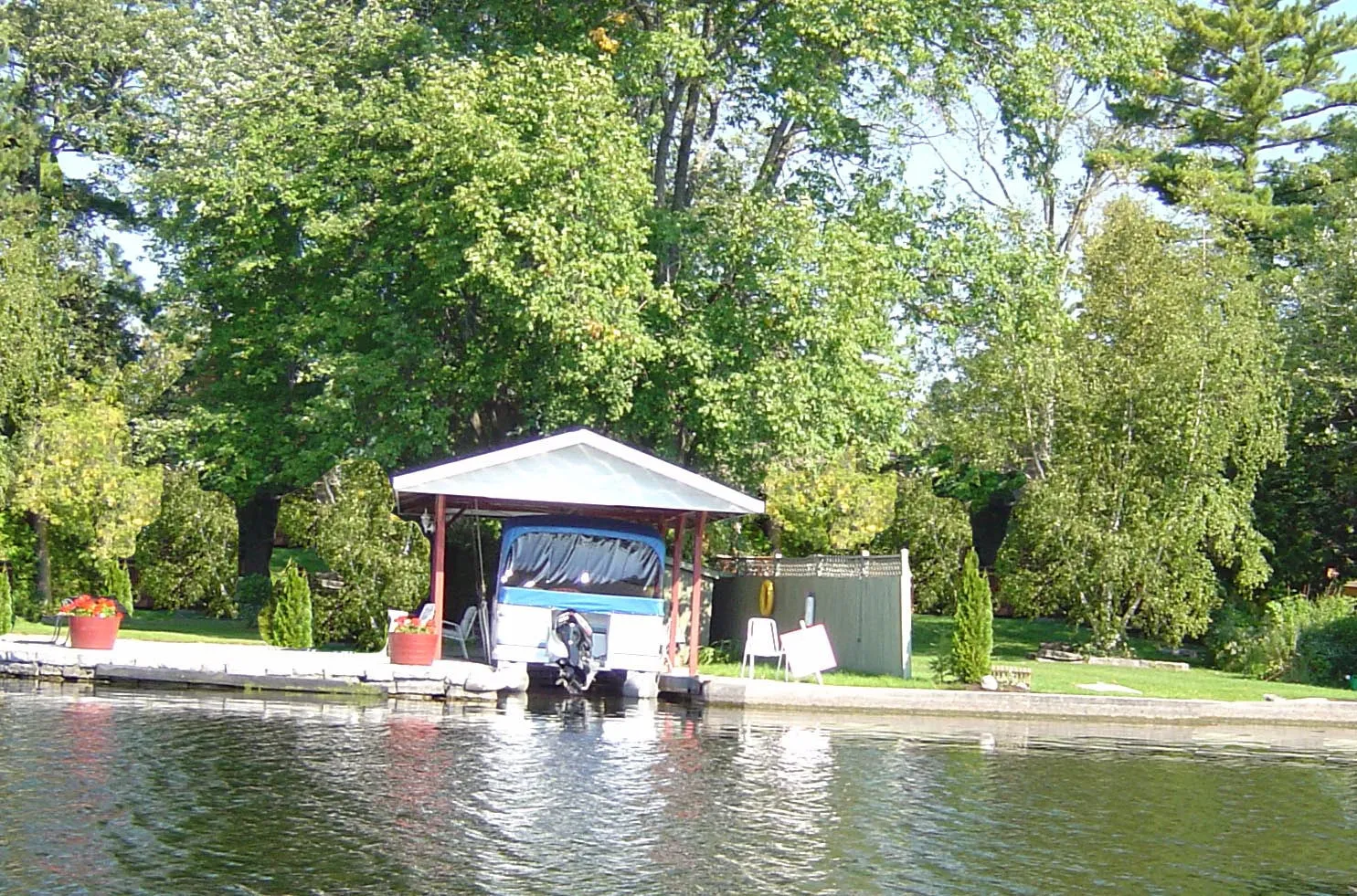 Wet Slip Boat Lifts AS2500